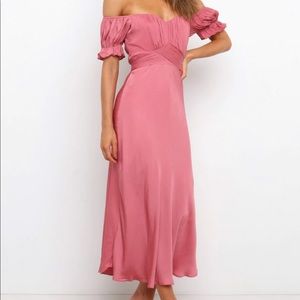 New and never used rosey pink dress for sale! US size 8